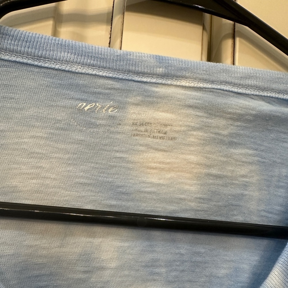 Light Blue Tie-Dye Crop Top with Drawstring - Picture 3 of 4
